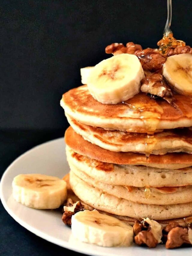Jamie-Olivers-Fluffy-American-Pancakes-30-1-1-1-1