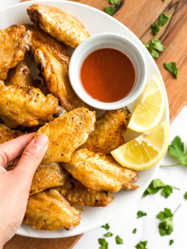 Crispy-Air-Fryer-Chicken-Wings-Gluten-Free_Final3-scaled (1)