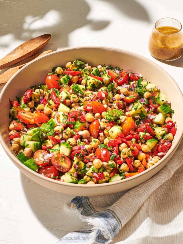 TMD-Chickpea-Salad-Leads-01-Angle-Vertical