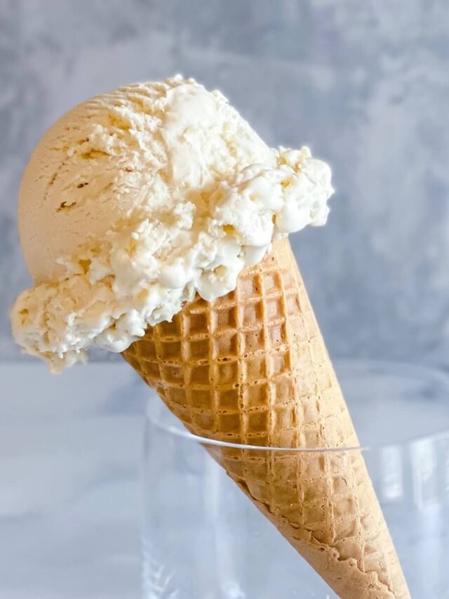 Vanilla-Ice-Cream-cone-glass-sq