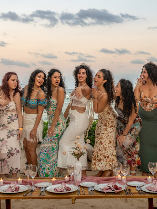 bachelorette-party-at-the-reef-coco-beach-in-playa-del-carmen-mexico