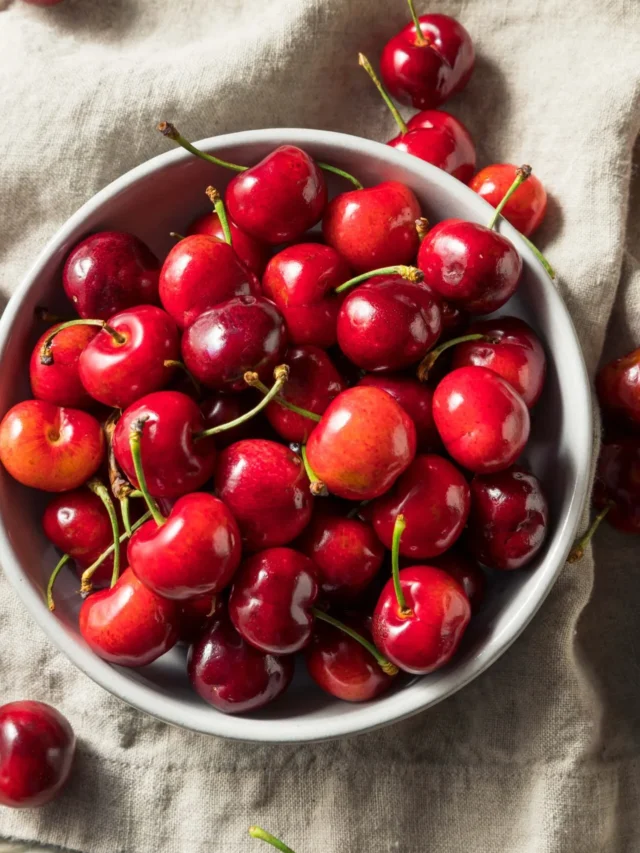 bowl_clean_juice_cherry_benefits-scaled