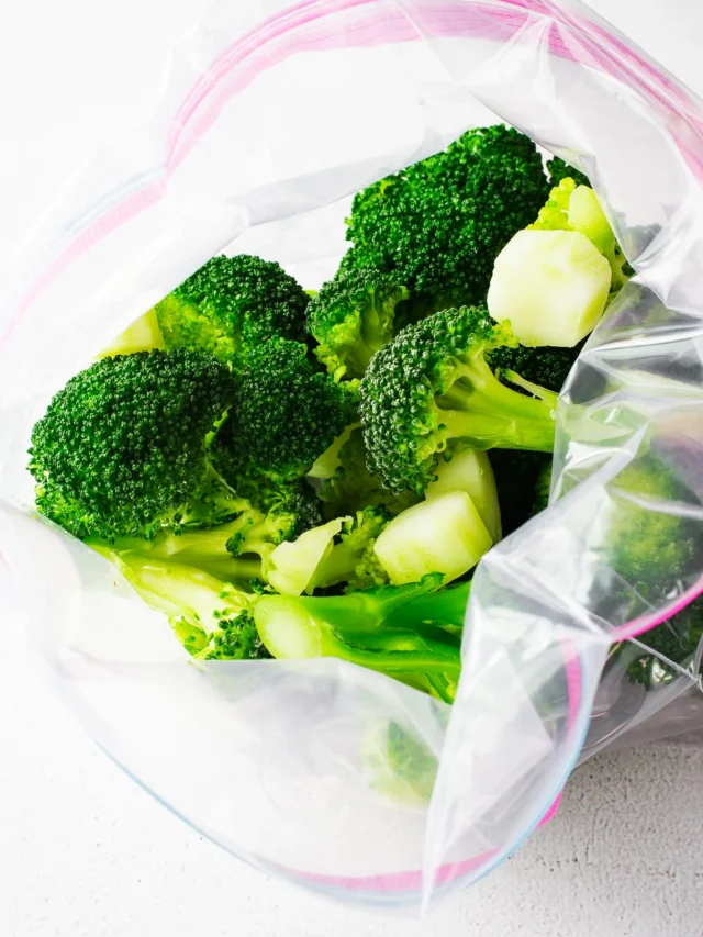frozen-broccoli-florets-in-bag