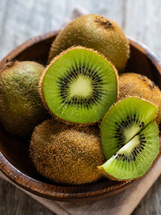 how-to-keep-fruit-fresh-kiwi