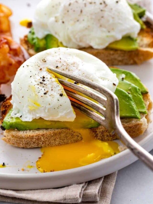 poached-eggs-5-600x900