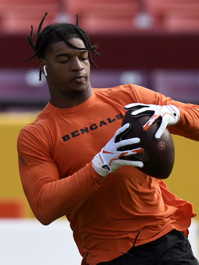 Cincinnati Bengals v Washington Football Team