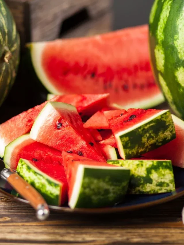 watermelon-red-cut-up-1681751029037_02c64204-79c1-4904-8bd3-2a091e69ec6a