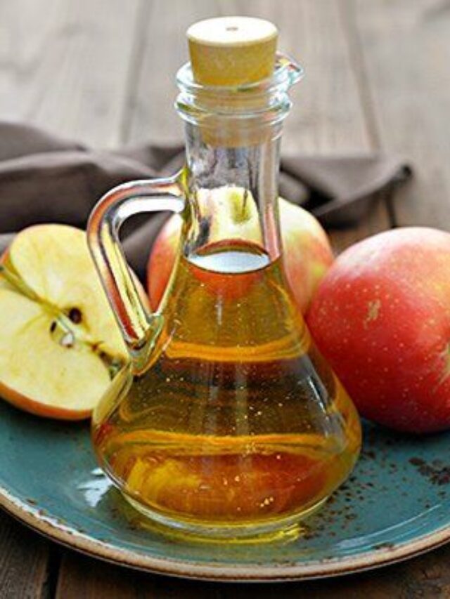what-is-apple-cider-vinegar-acv-nutrition-health-benefits-risks-uses-722x406-1